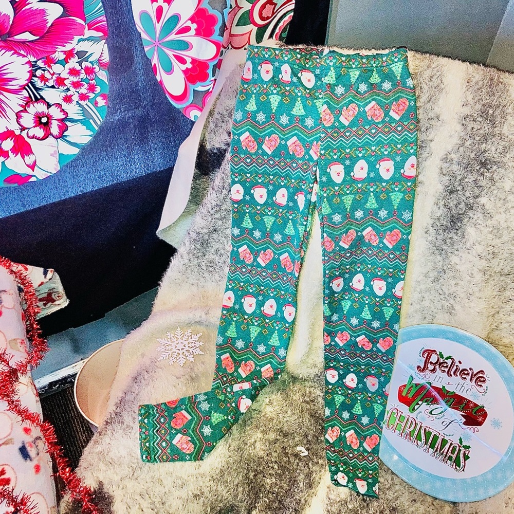 Little Girls Size: Medium 7-9 Christmas Leggings